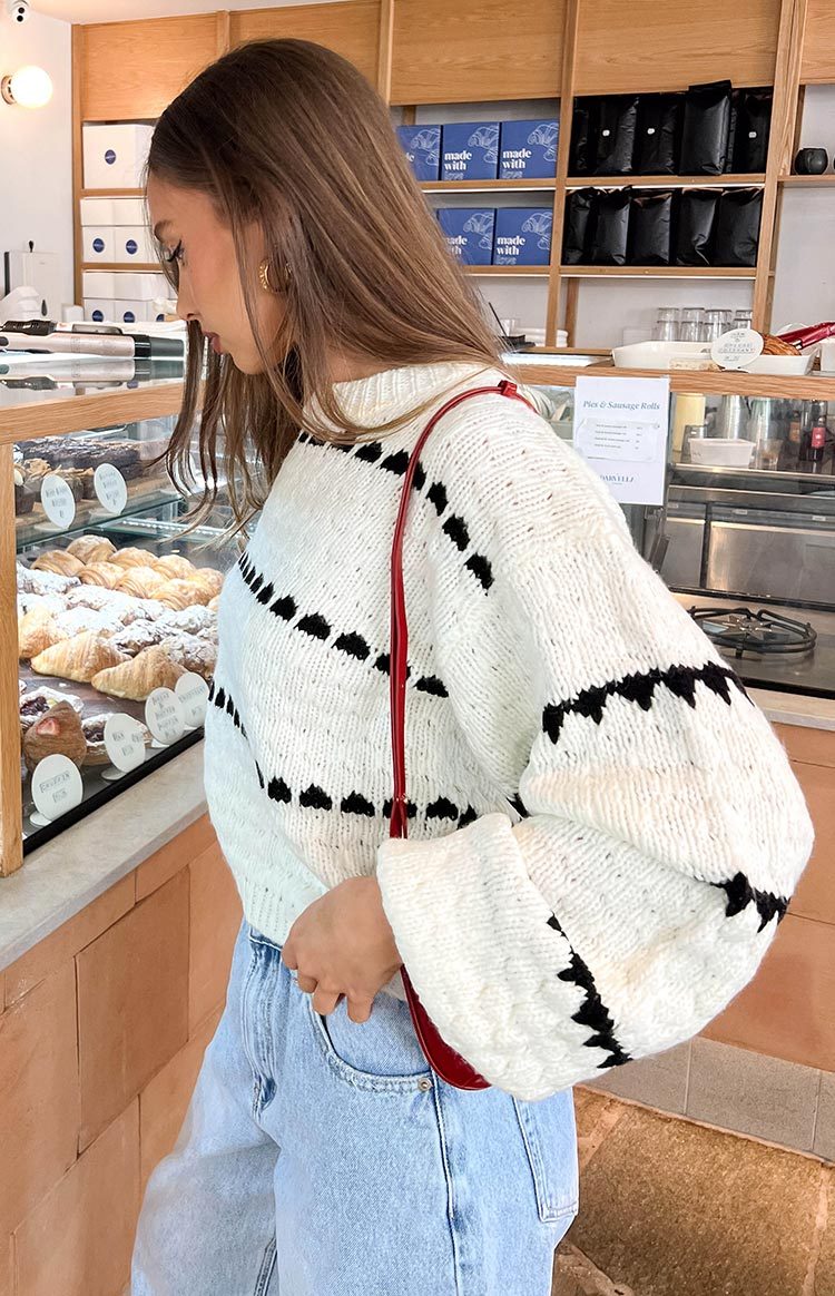 Holly White Heart Stripe Sweater-Vavasi.All Rights Reserved.