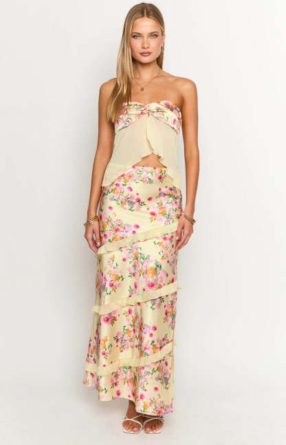 Jacqulin Yellow Bloom Strapless Top-Vavasi.All Rights Reserved.