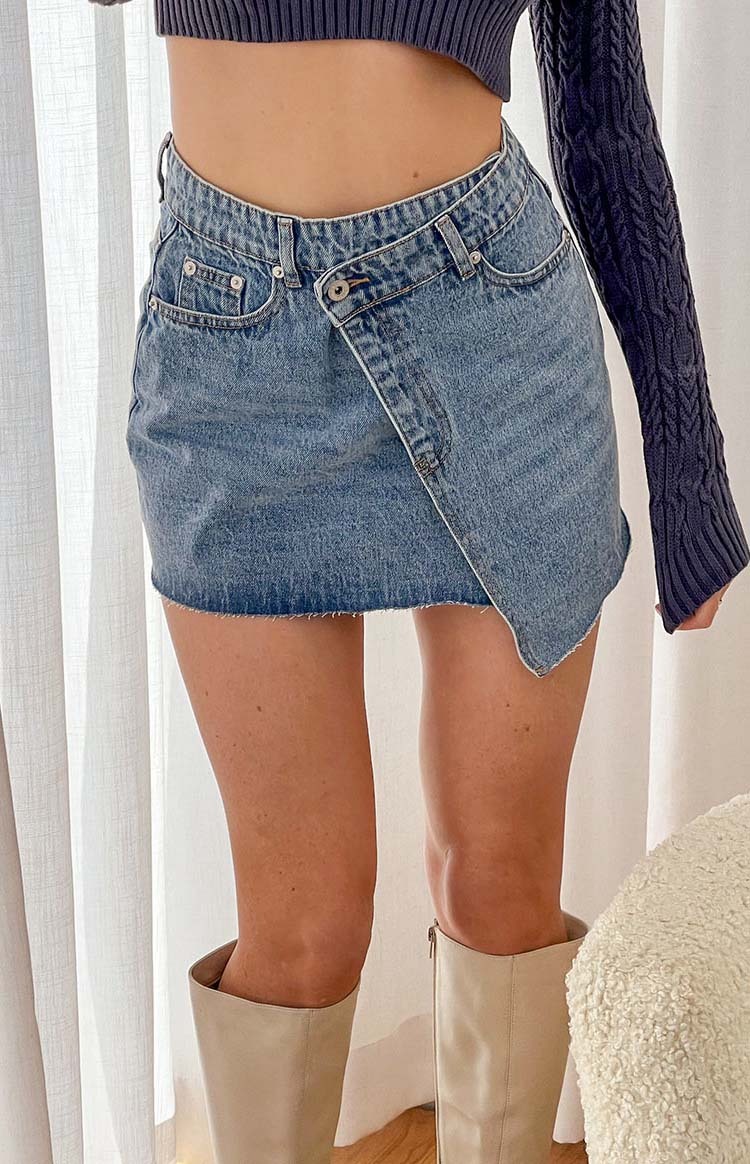 Jendi Denim Mini Skirt-Vavasi.All Rights Reserved.