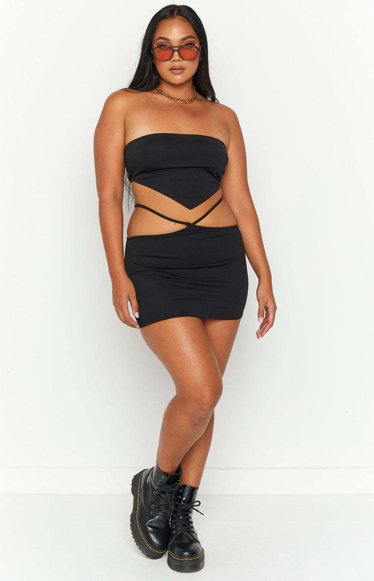 Jhai Black Bandana Top-Vavasi.All Rights Reserved.