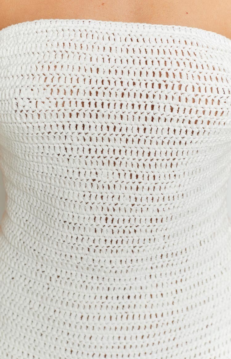 July White Knit Mini Dress-Vavasi.All Rights Reserved.