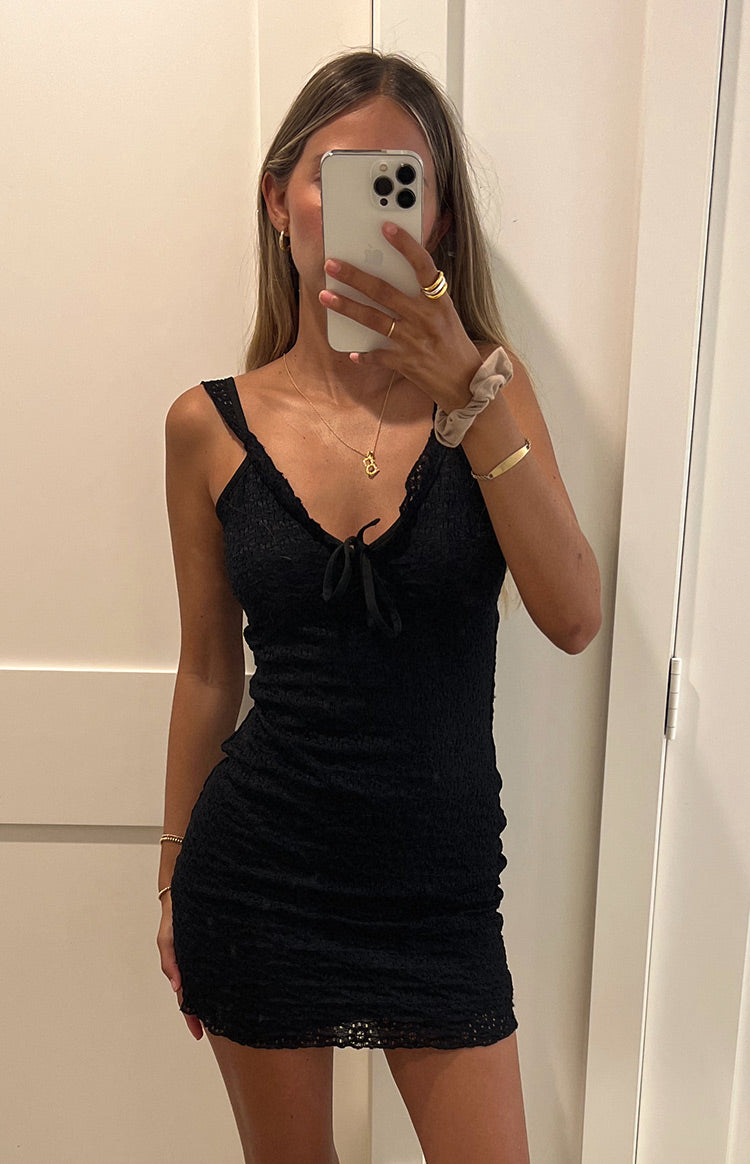 Kienna Black Mini Dress-Vavasi.All Rights Reserved.