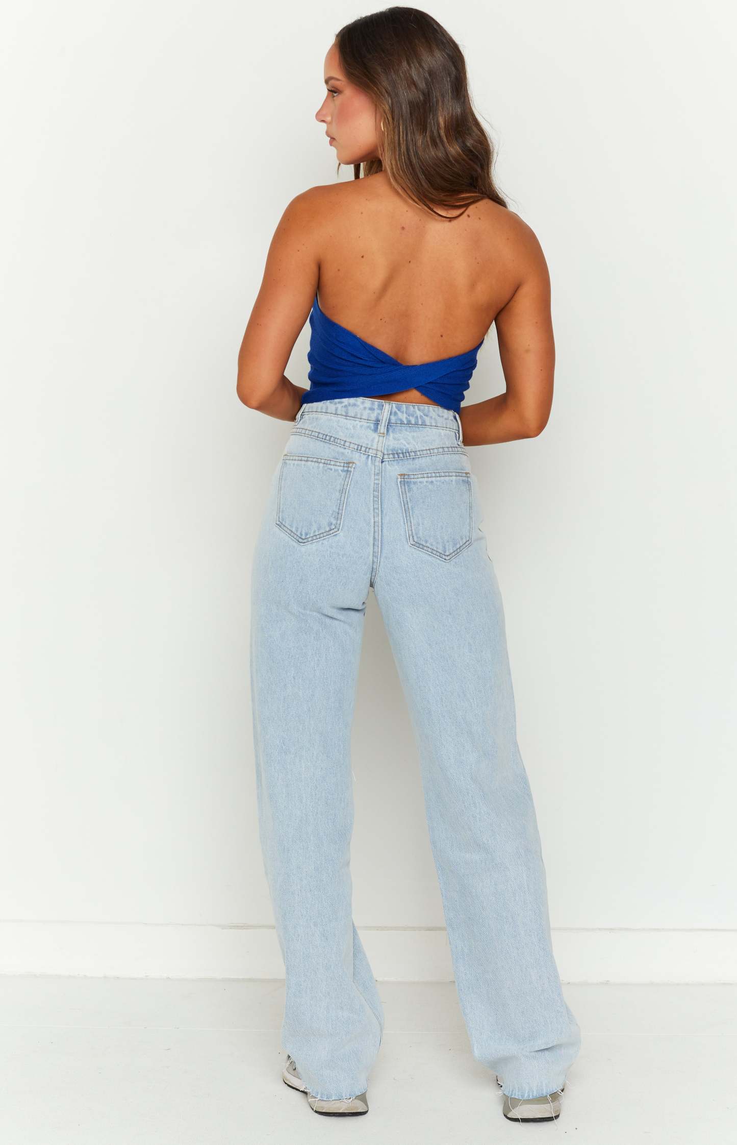 Kansis Light Blue Uneven Waist Jeans-Vavasi.All Rights Reserved.
