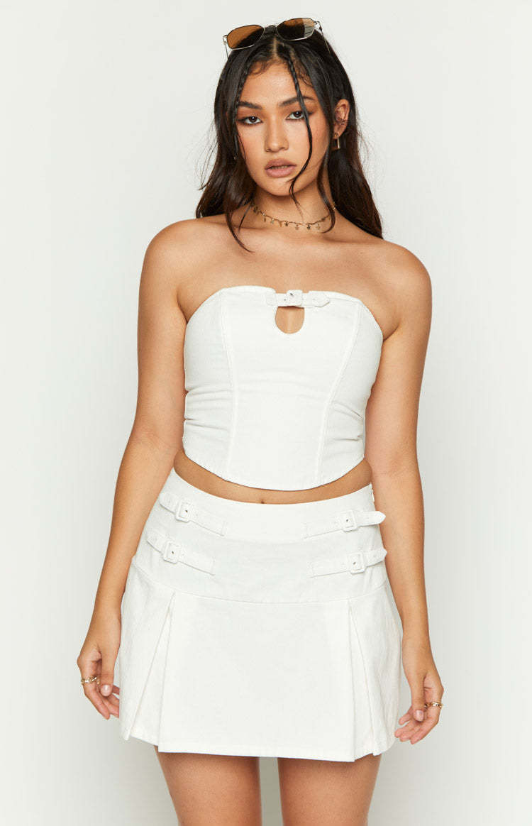 Karlee White Buckle Mini Skirt-Vavasi.All Rights Reserved.
