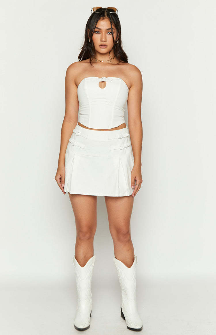 Karlee White Buckle Strapless Top-Vavasi.All Rights Reserved.
