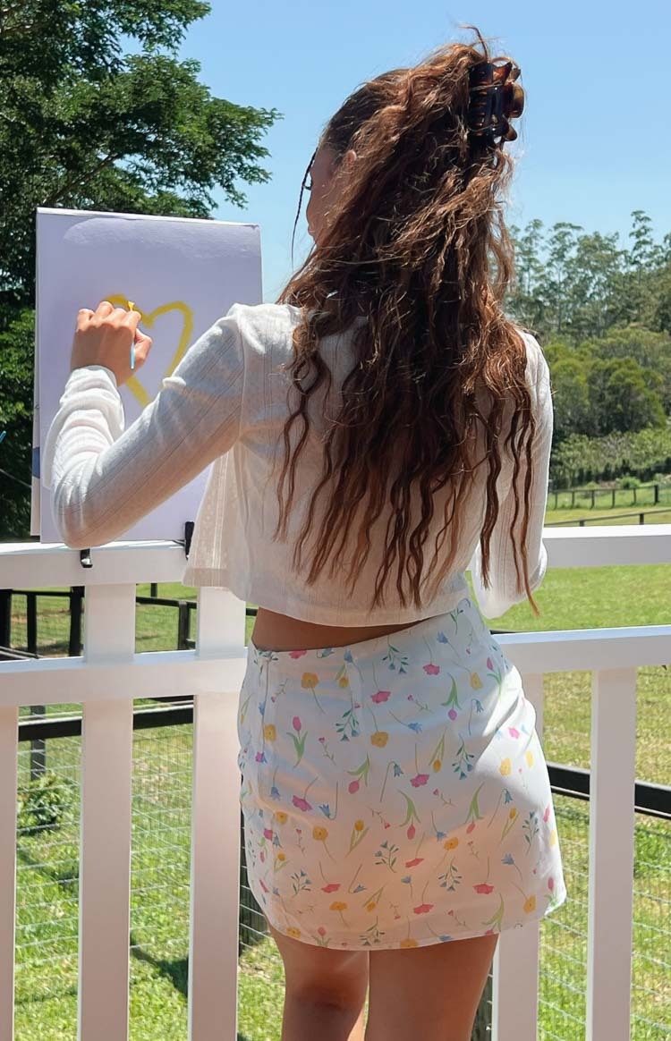 Kierra White Floral Mini Skirt-Vavasi.All Rights Reserved.