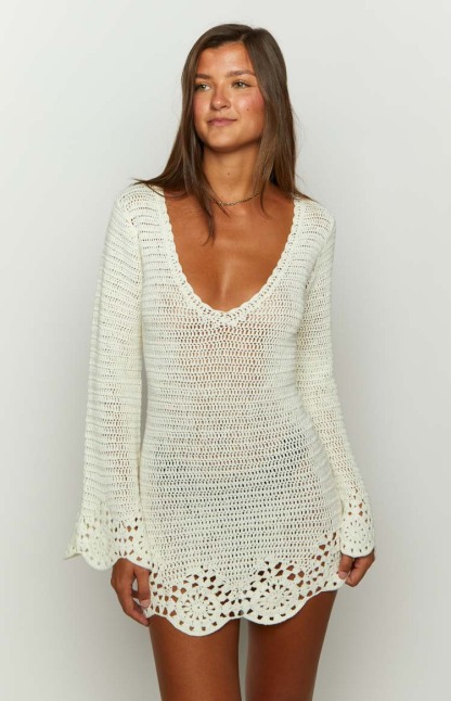 Li White Crochet Long Sleeve Mini Dress-Vavasi.All Rights Reserved.