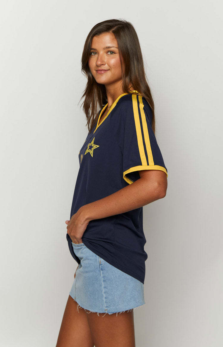 Lioness Navy Spectate Top-Vavasi.All Rights Reserved.