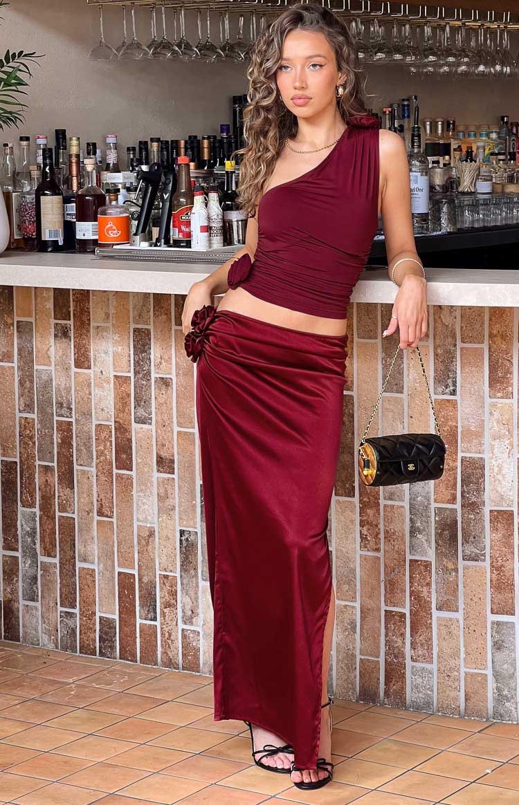 Lioness Rendezvous Burgundy One Shoulder Top-Vavasi.All Rights Reserved.