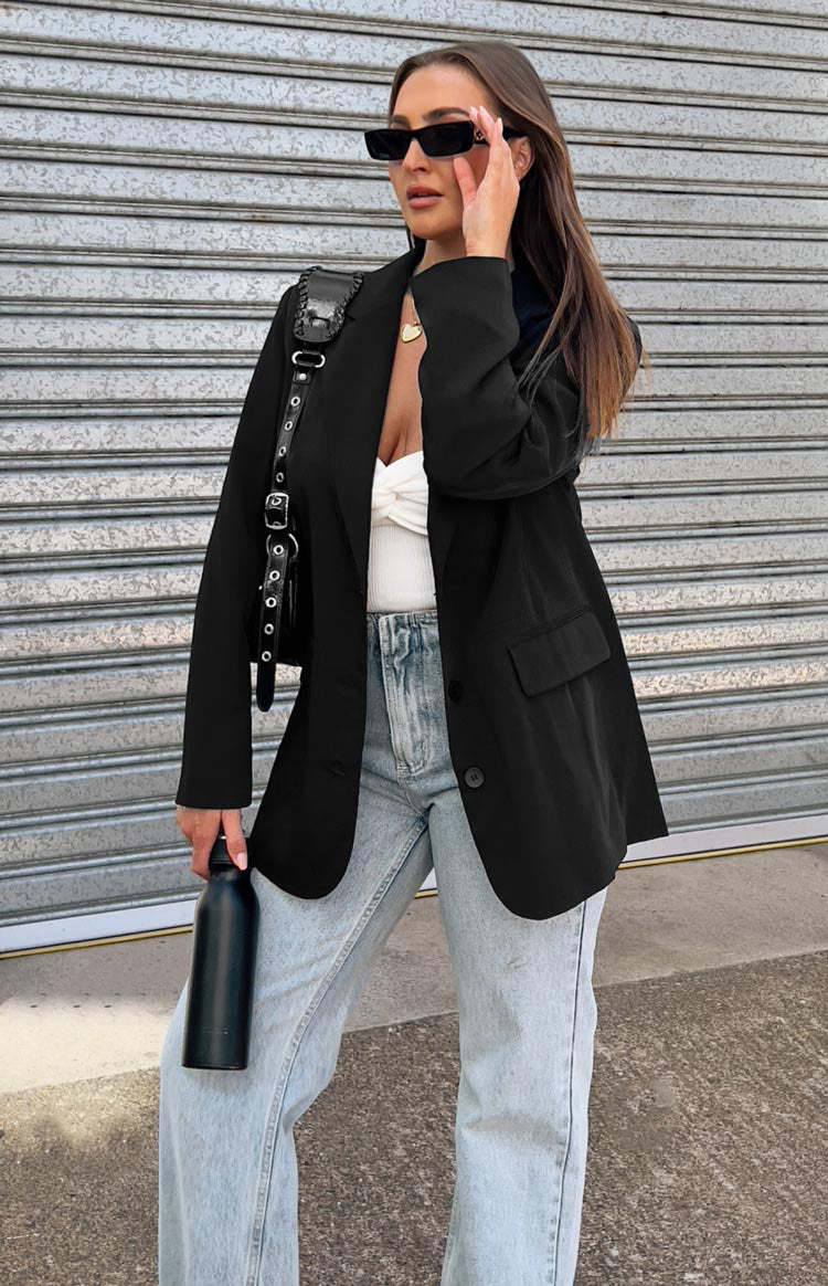 Logan Black Oversized Blazer-Vavasi.All Rights Reserved.