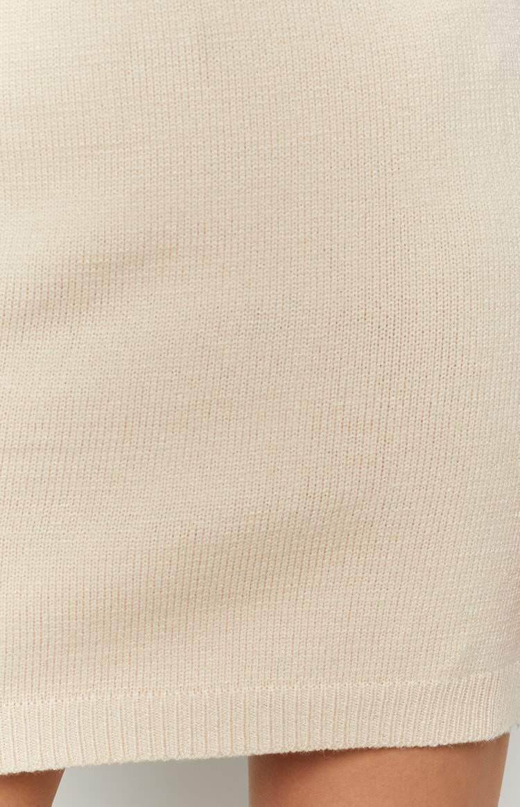 Lola Knit Skirt Cream-Vavasi.All Rights Reserved.