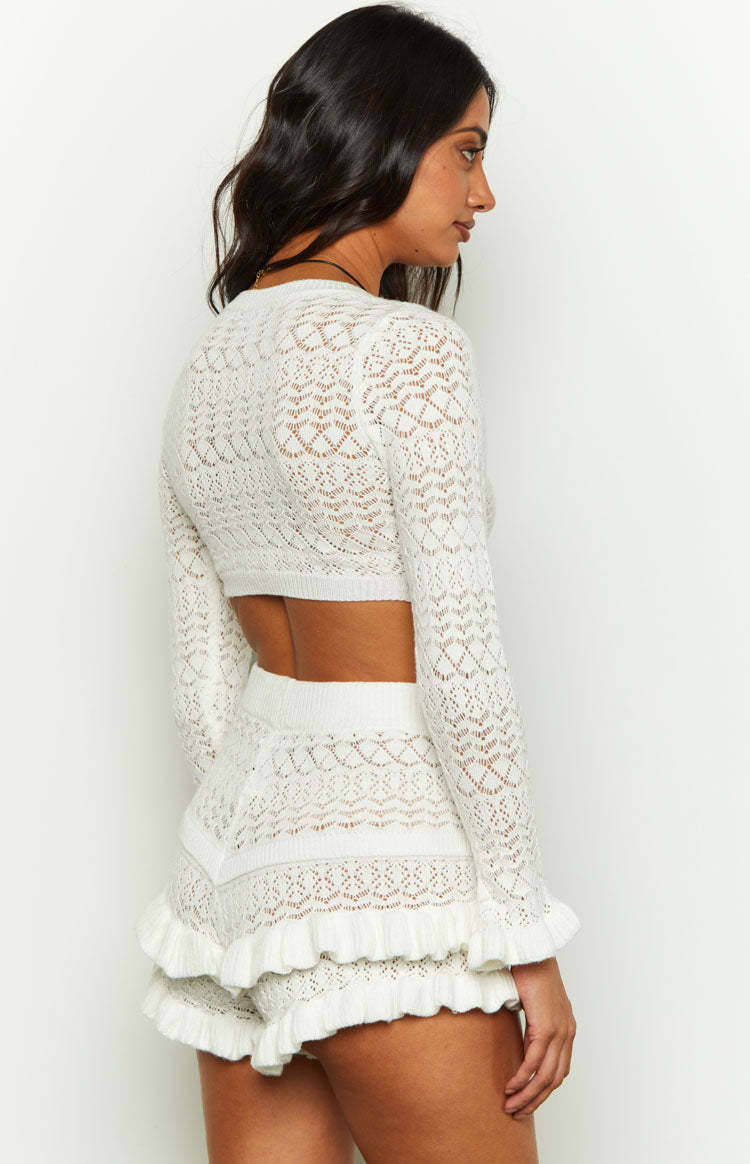 Lorri White Knit Ruffle Top-Vavasi.All Rights Reserved.