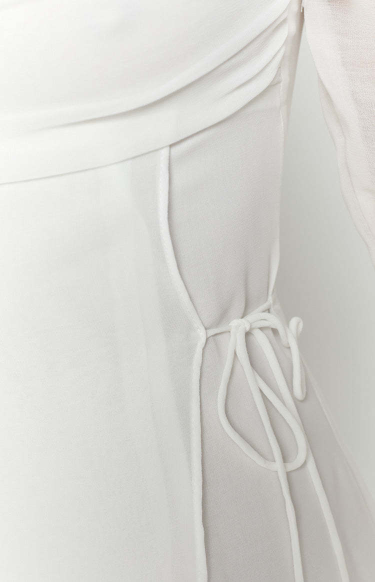 Lucy White Long Sleeve Mini Dress-Vavasi.All Rights Reserved.