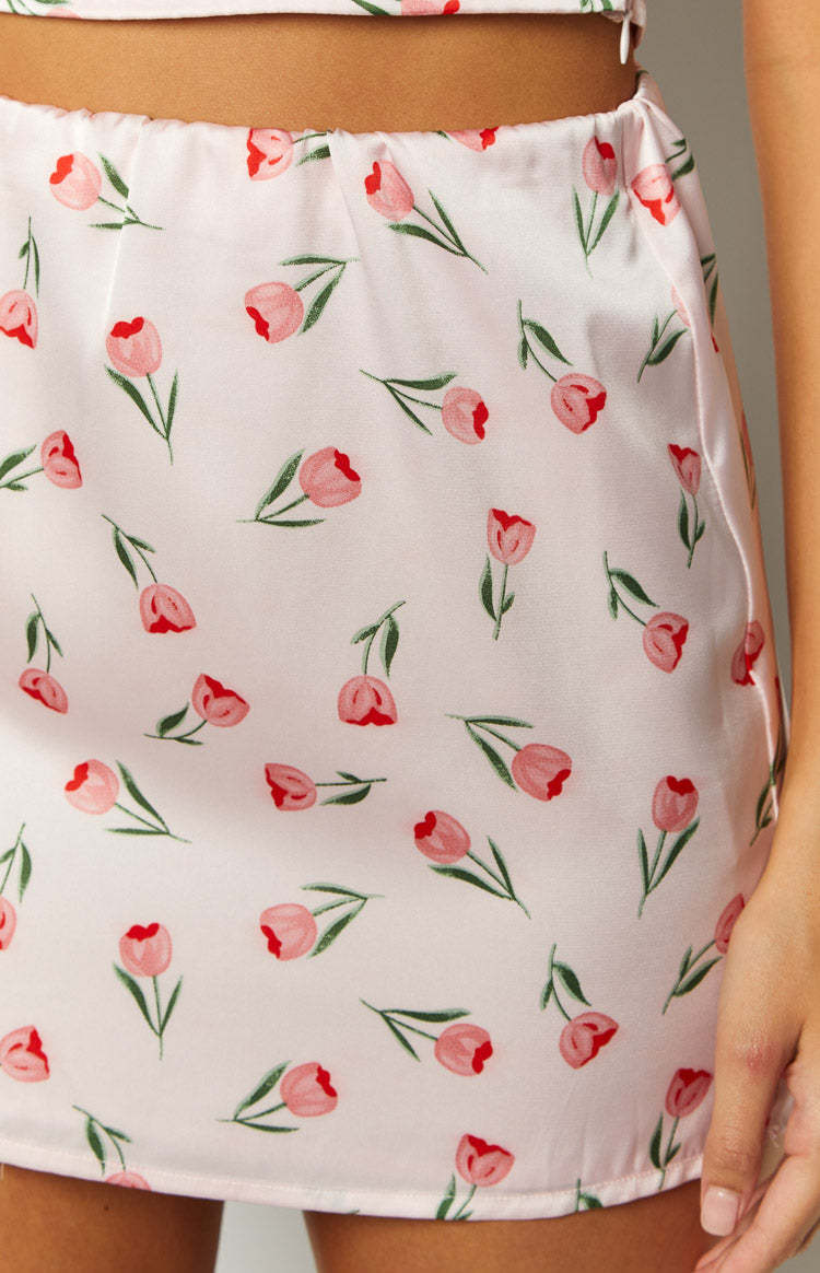 Maeva Pink Satin Tulip Print Mini Skirt-Vavasi.All Rights Reserved.