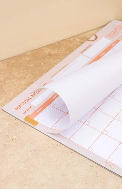 The Happy Employee Magical Moments Monthly Planner-Vavasi.All Rights Reserved.