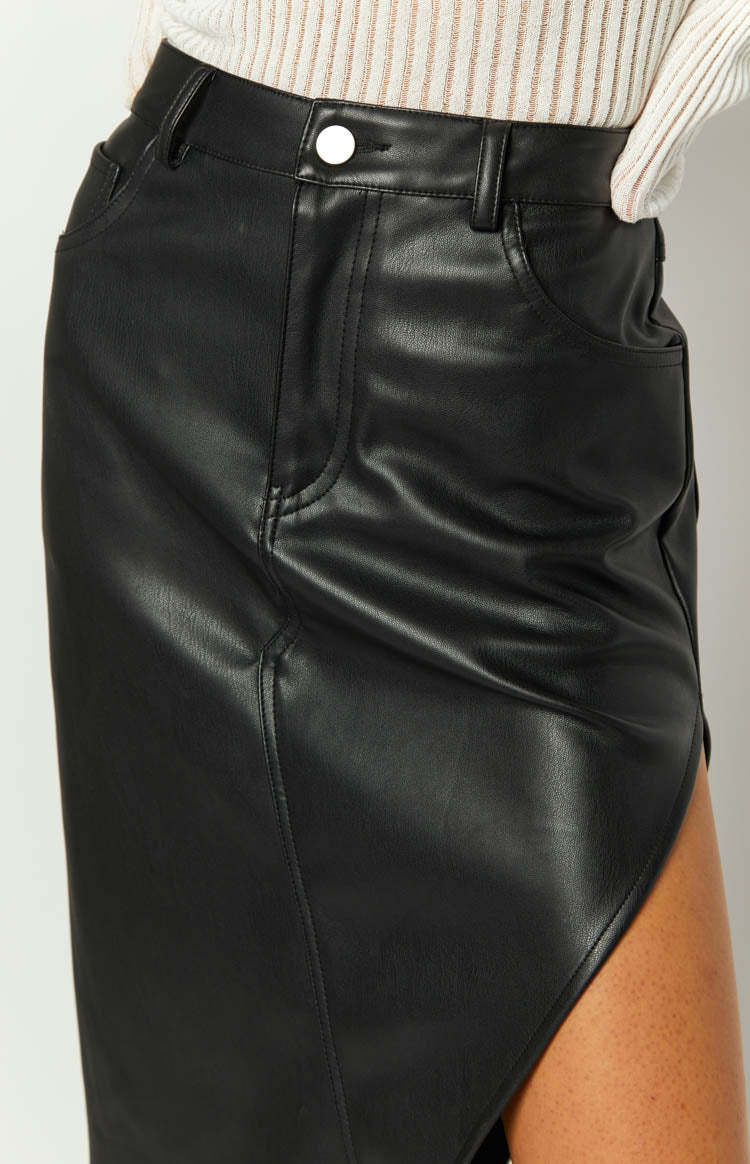 Maze Black Asymmetric PU Midi Skirt-Vavasi.All Rights Reserved.