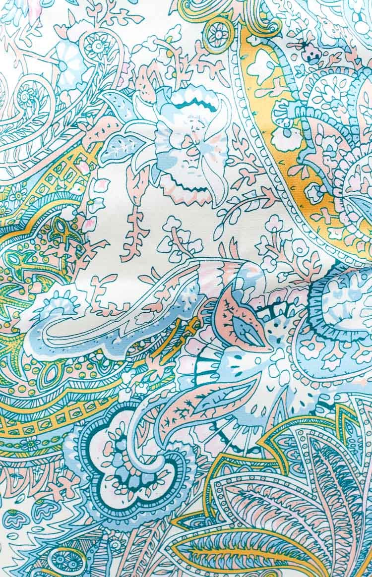 Groovejet Mini Dress Paisley-Vavasi.All Rights Reserved.