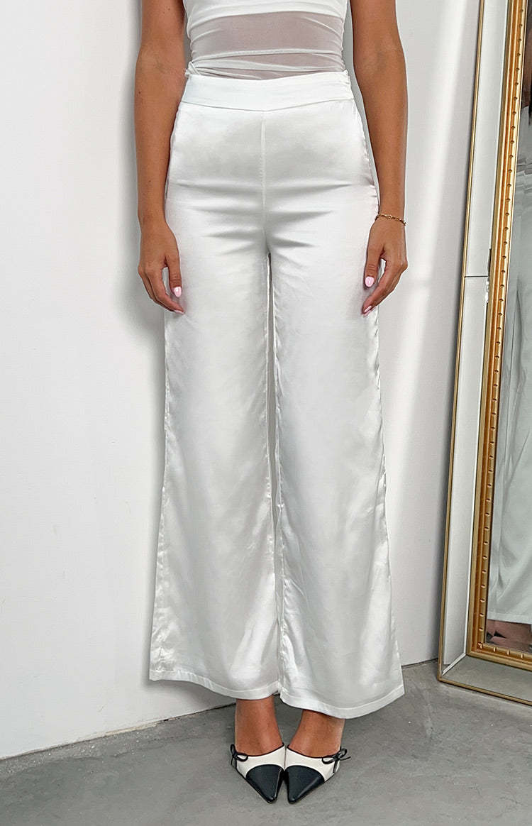 Mykonos White Pants-Vavasi.All Rights Reserved.