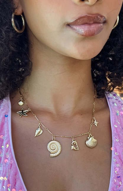 Myra Gold Pendant Necklace-Vavasi.All Rights Reserved.