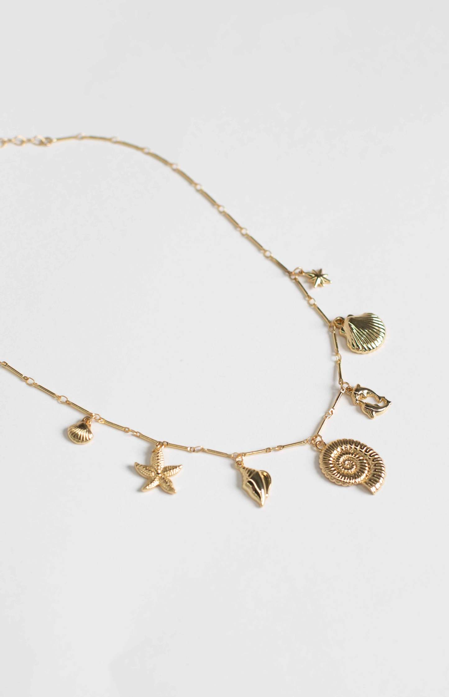 Myra Gold Pendant Necklace-Vavasi.All Rights Reserved.