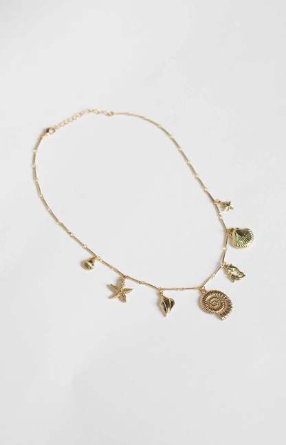 Myra Gold Pendant Necklace-Vavasi.All Rights Reserved.