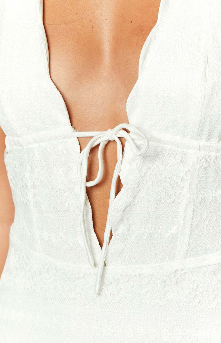 Novalie Mini White Dress-Vavasi.All Rights Reserved.