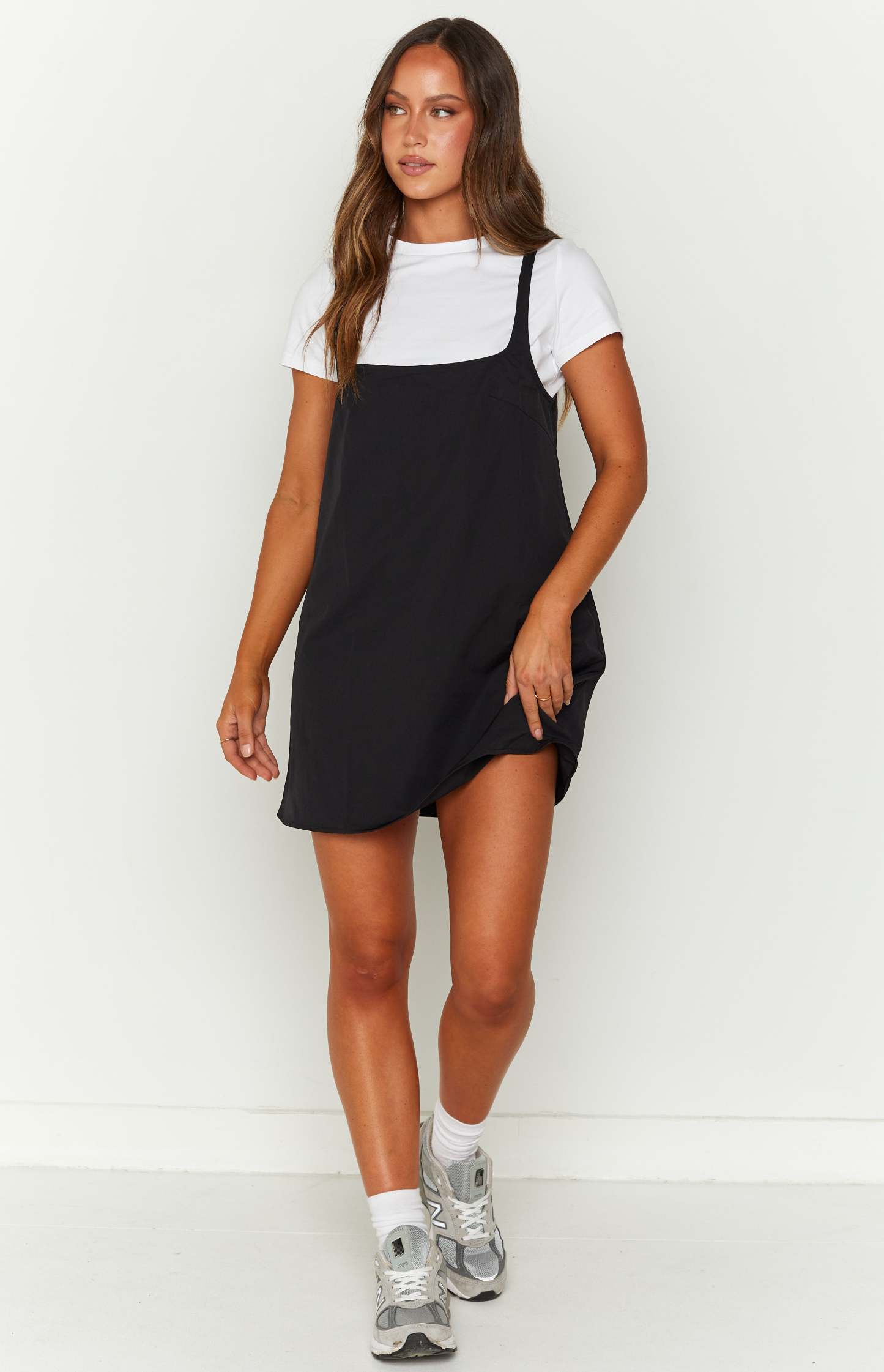 Priya Black Mini Dress-Vavasi.All Rights Reserved.