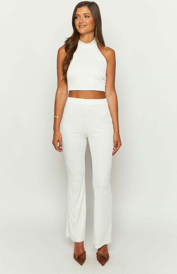Queenie White Halter Crop Top-Vavasi.All Rights Reserved.