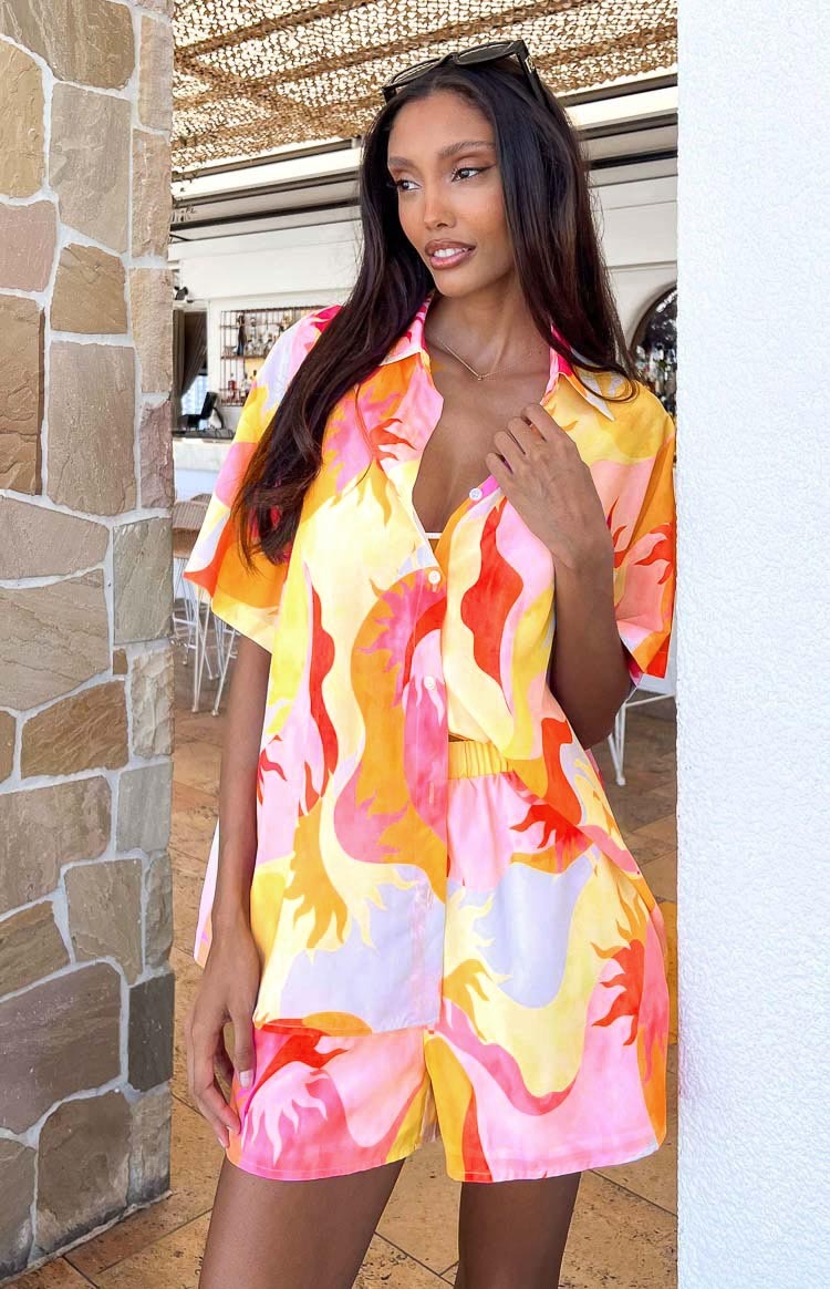 Rays Pink Sun Print Short Sleeve Button Up Shirt-Vavasi.All Rights Reserved.