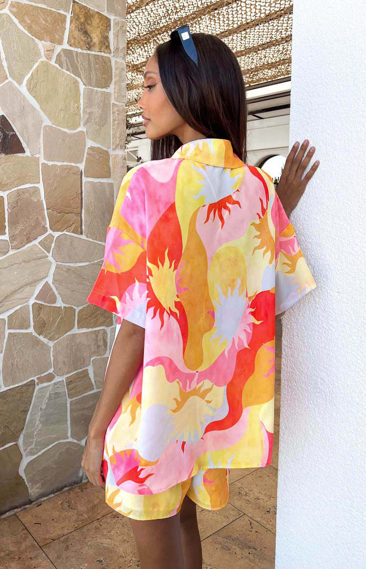 Rays Pink Sun Print Short Sleeve Button Up Shirt-Vavasi.All Rights Reserved.