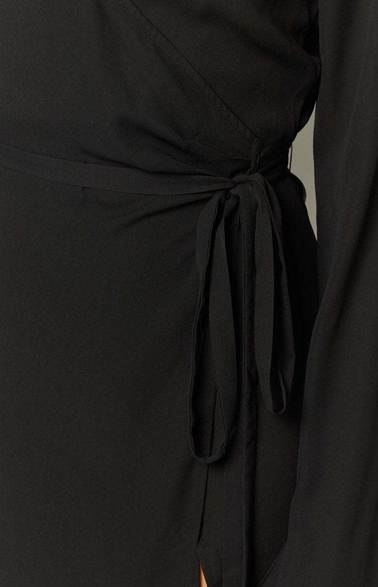 Reyna Black Long Sleeve Maxi Dress-Vavasi.All Rights Reserved.