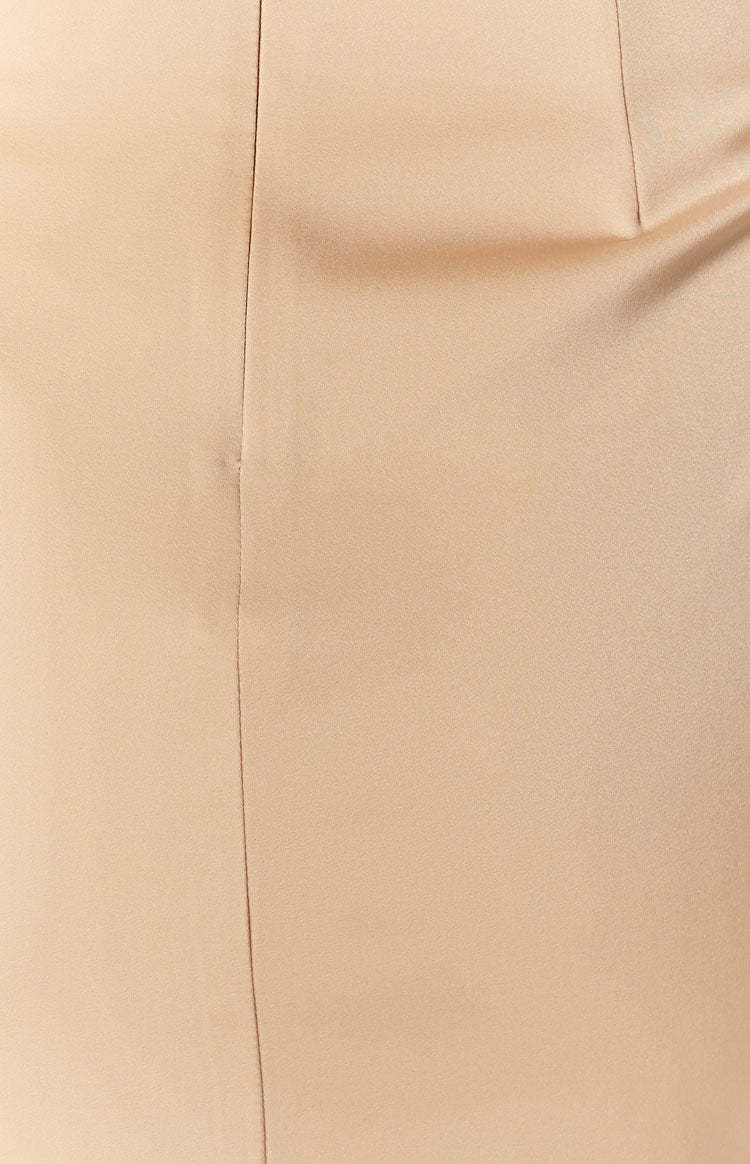 Romance Formal Dress Gold-Vavasi.All Rights Reserved.