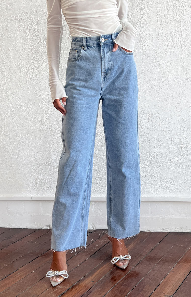 Ronnie Light Wash Denim Straight Leg Jeans-Vavasi.All Rights Reserved.