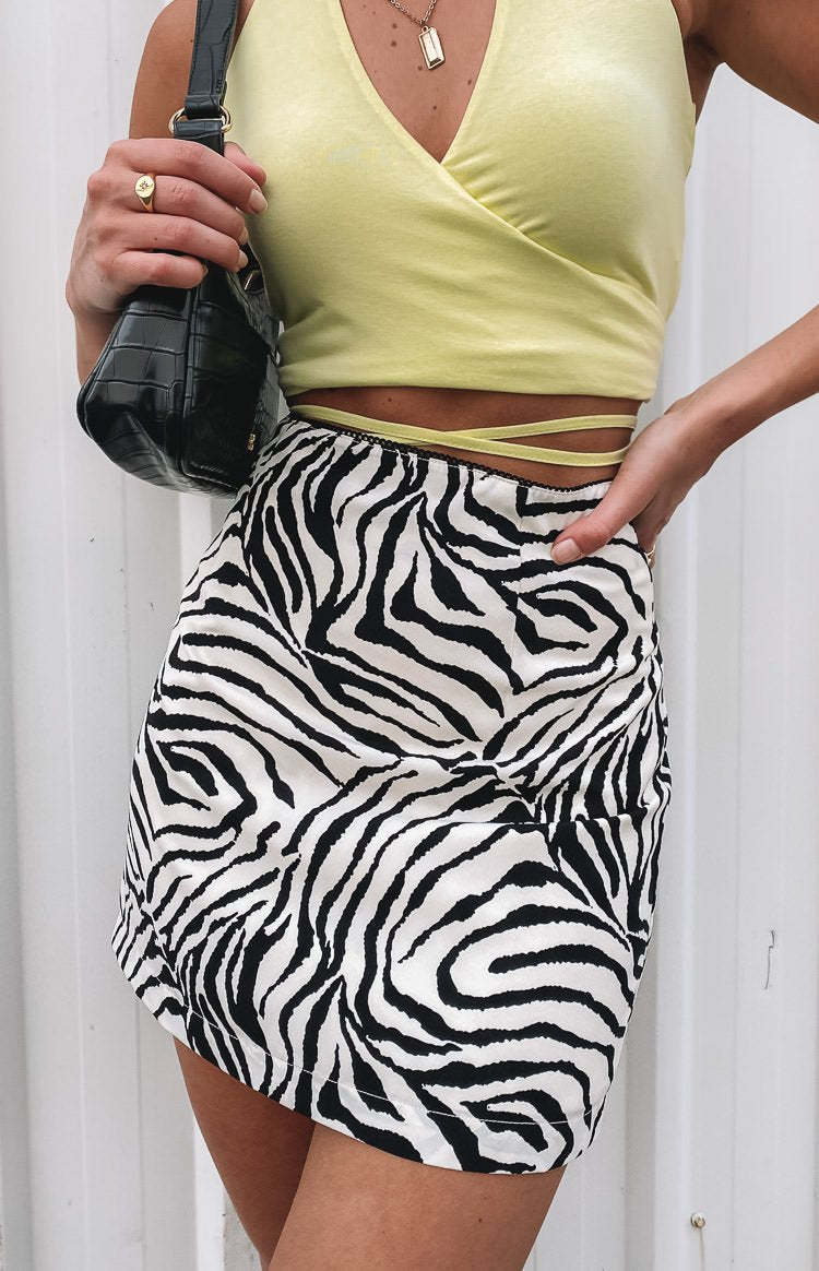 Saturn Mini Skirt Zebra-Vavasi.All Rights Reserved.