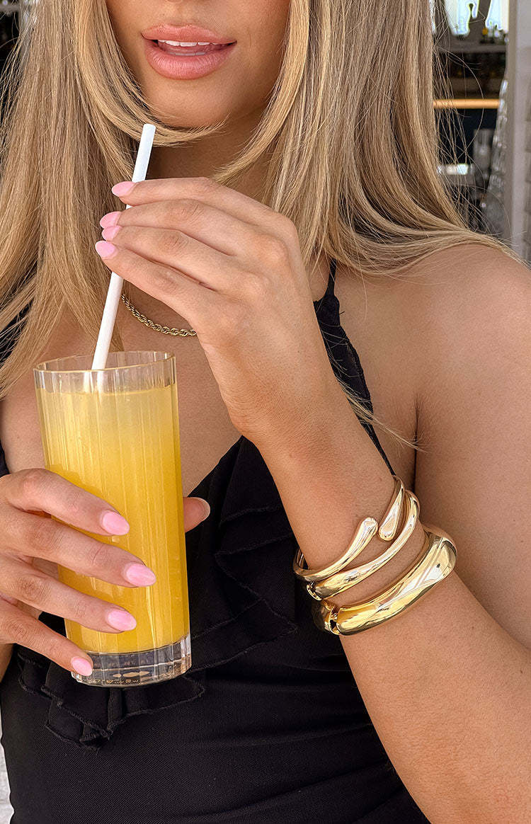 Suri Gold Cuff Bracelet-Vavasi.All Rights Reserved.
