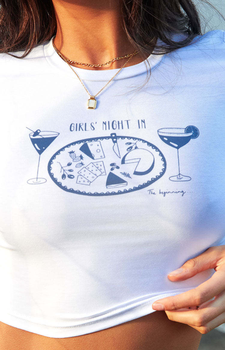 Sandra White Graphic Tee-Vavasi.All Rights Reserved.