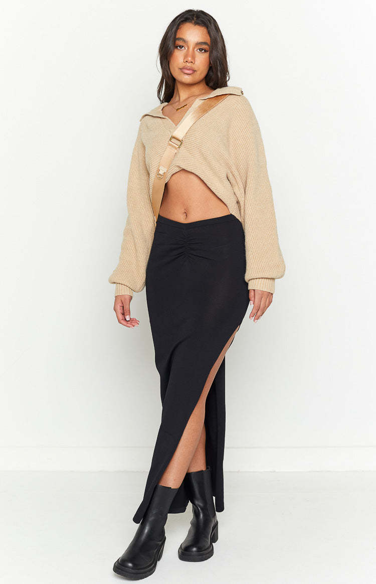 Sara Black Knit Midi Skirt-Vavasi.All Rights Reserved.