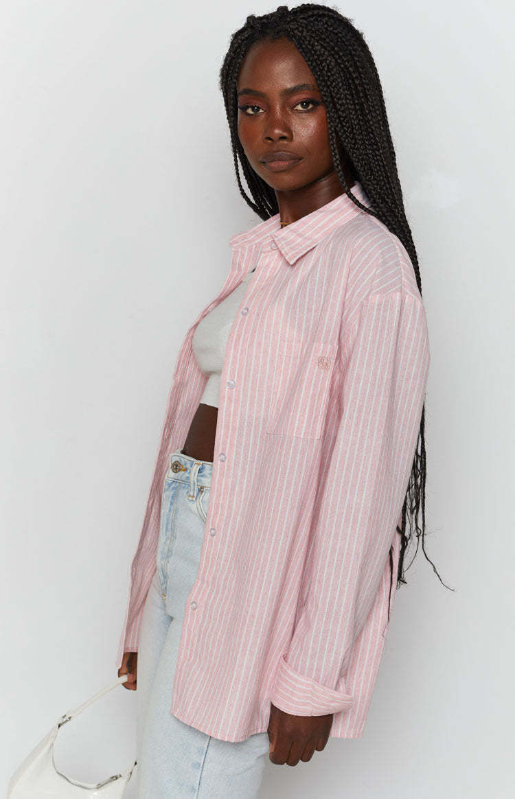 The Sarah Shirt Pink Pinstripe-Vavasi.All Rights Reserved.