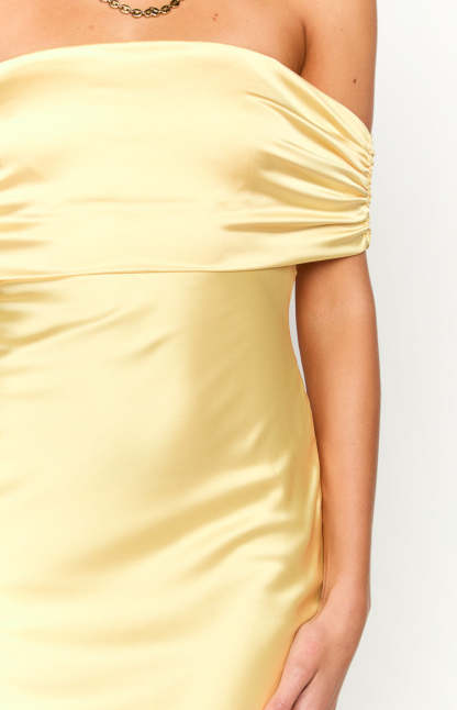 Seraphina Yellow Off The Shoulder Maxi Dress-Vavasi.All Rights Reserved.