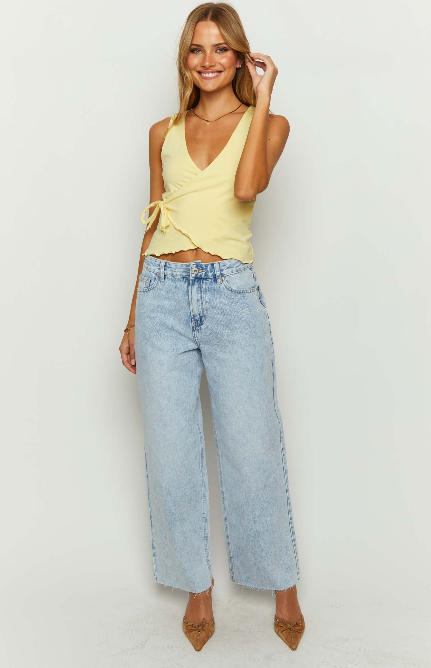 She's Yours Light Wash Denim Wide Leg Boyfriend Jeans-Vavasi.All Rights Reserved.