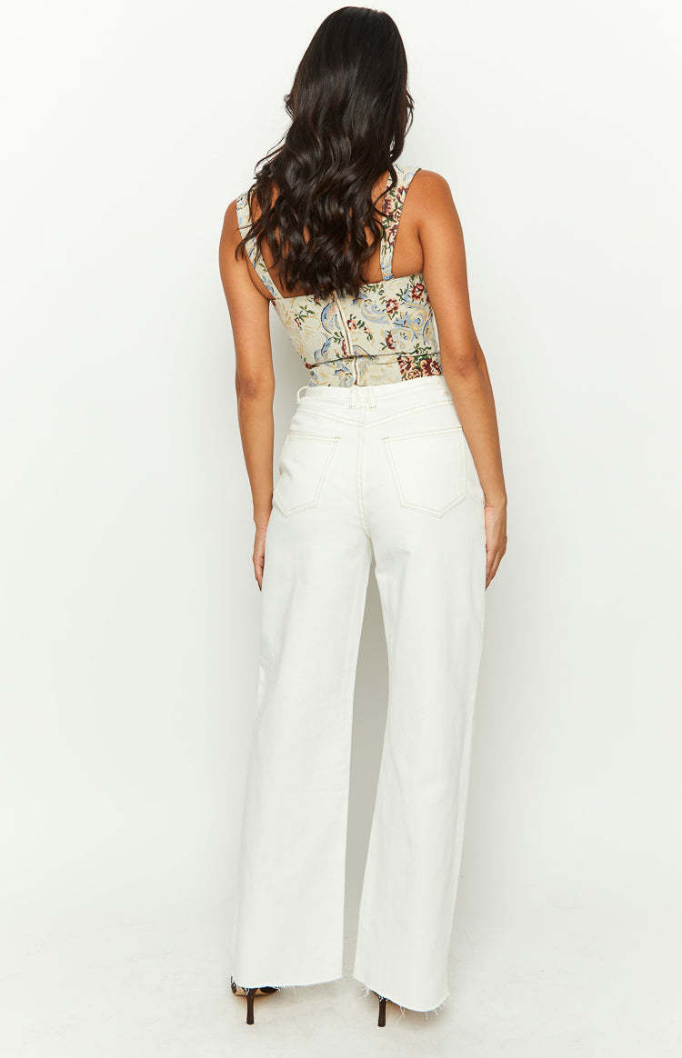 Sindney High Rise Cream Slouch Jeans-Vavasi.All Rights Reserved.