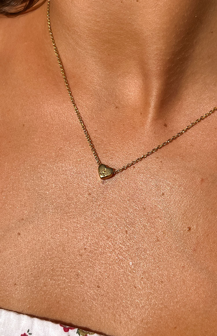 Stassi Gold Heart Letter Necklace-Vavasi.All Rights Reserved.