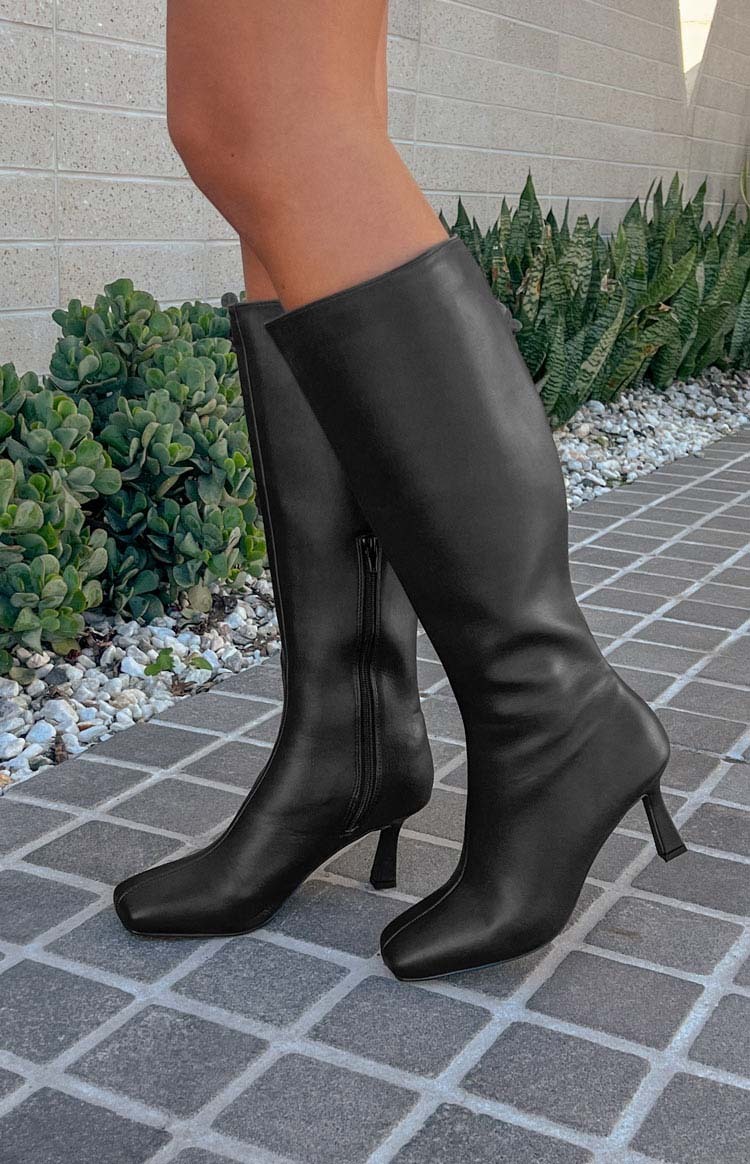Therapy Candid Black Knee High Boots-Vavasi.All Rights Reserved.