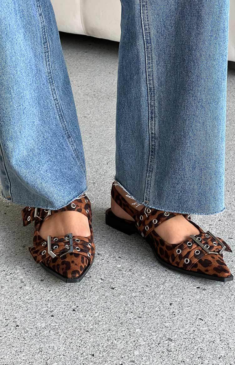 Therapy Matilda Leopard Print Pointed Flats-Vavasi.All Rights Reserved.