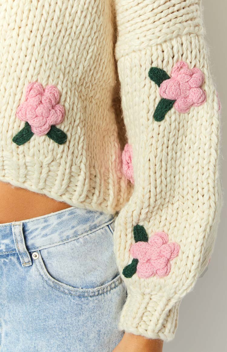 Vine White Rose Embellished Cardigan-Vavasi.All Rights Reserved.