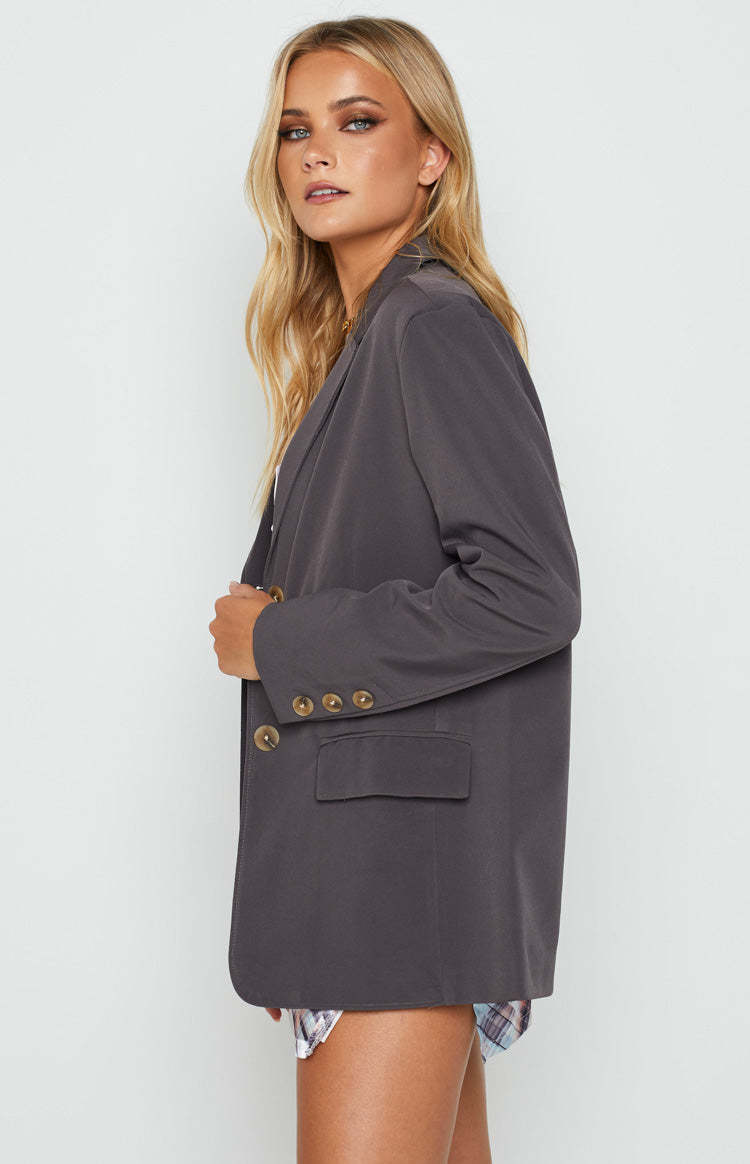 Wendy Blazer Charcoal-Vavasi.All Rights Reserved.