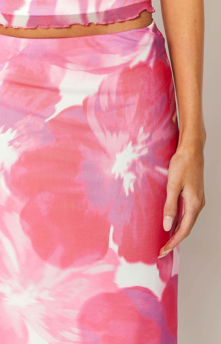 When In Rome Pink Floral Print Mesh Maxi Skirt-Vavasi.All Rights Reserved.