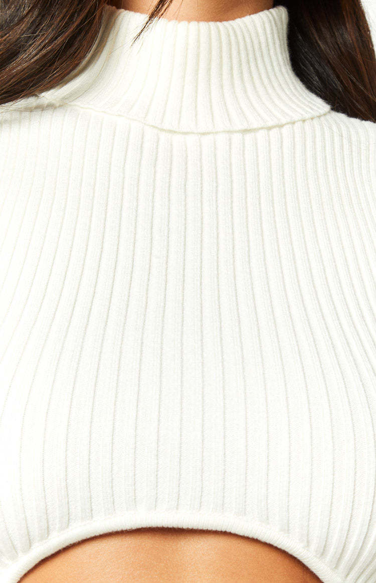 Yvette White Knit Crop Top-Vavasi.All Rights Reserved.