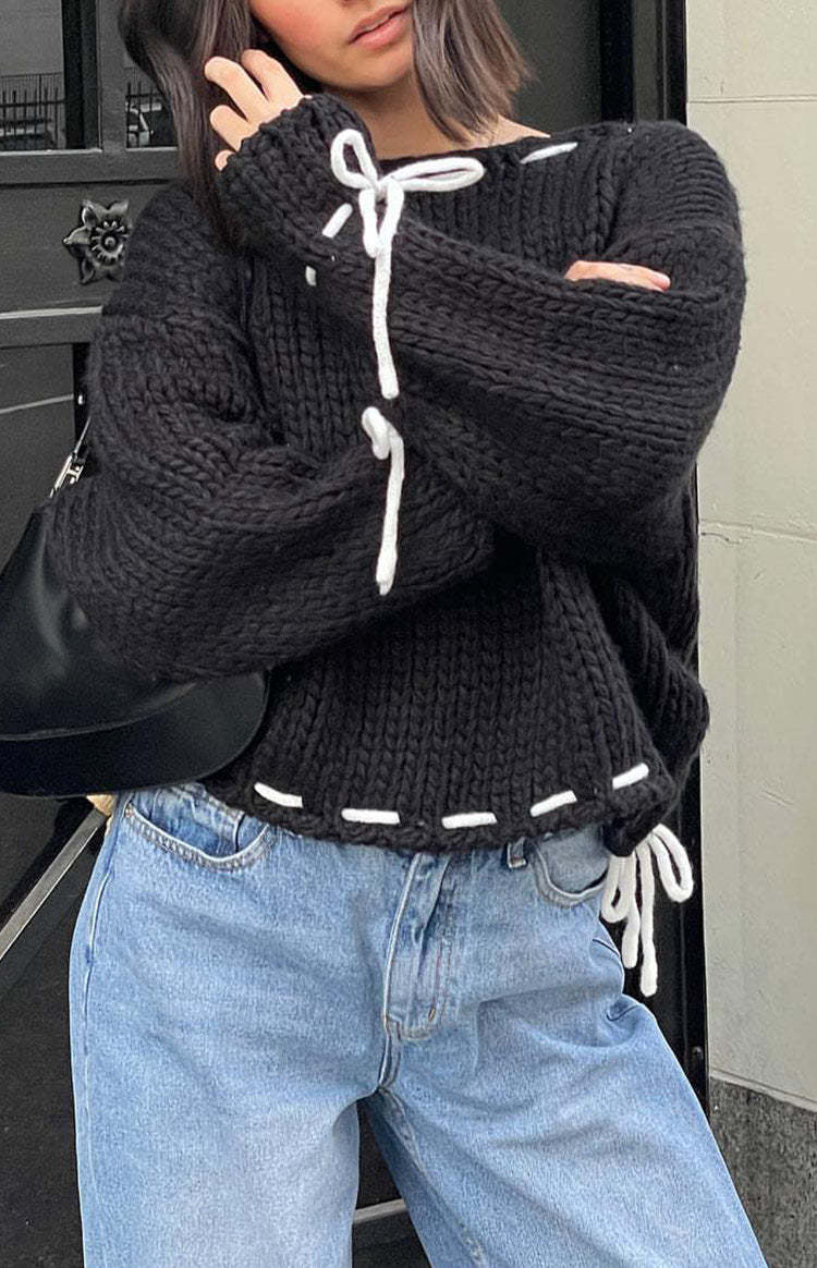 Bea Black Sweater-Vavasi.All Rights Reserved.