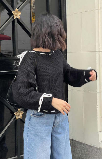 Bea Black Sweater-Vavasi.All Rights Reserved.